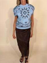 Load image into Gallery viewer, Gilet Bandana | Light Blue
