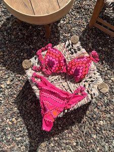 Bikini Triangle