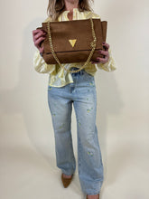 Load image into Gallery viewer, Borsa Duo I Suede Cammello
