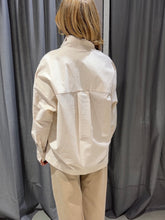 Carica l'immagine nel visualizzatore di Gallery, Camicia Butter | 100% cotone
