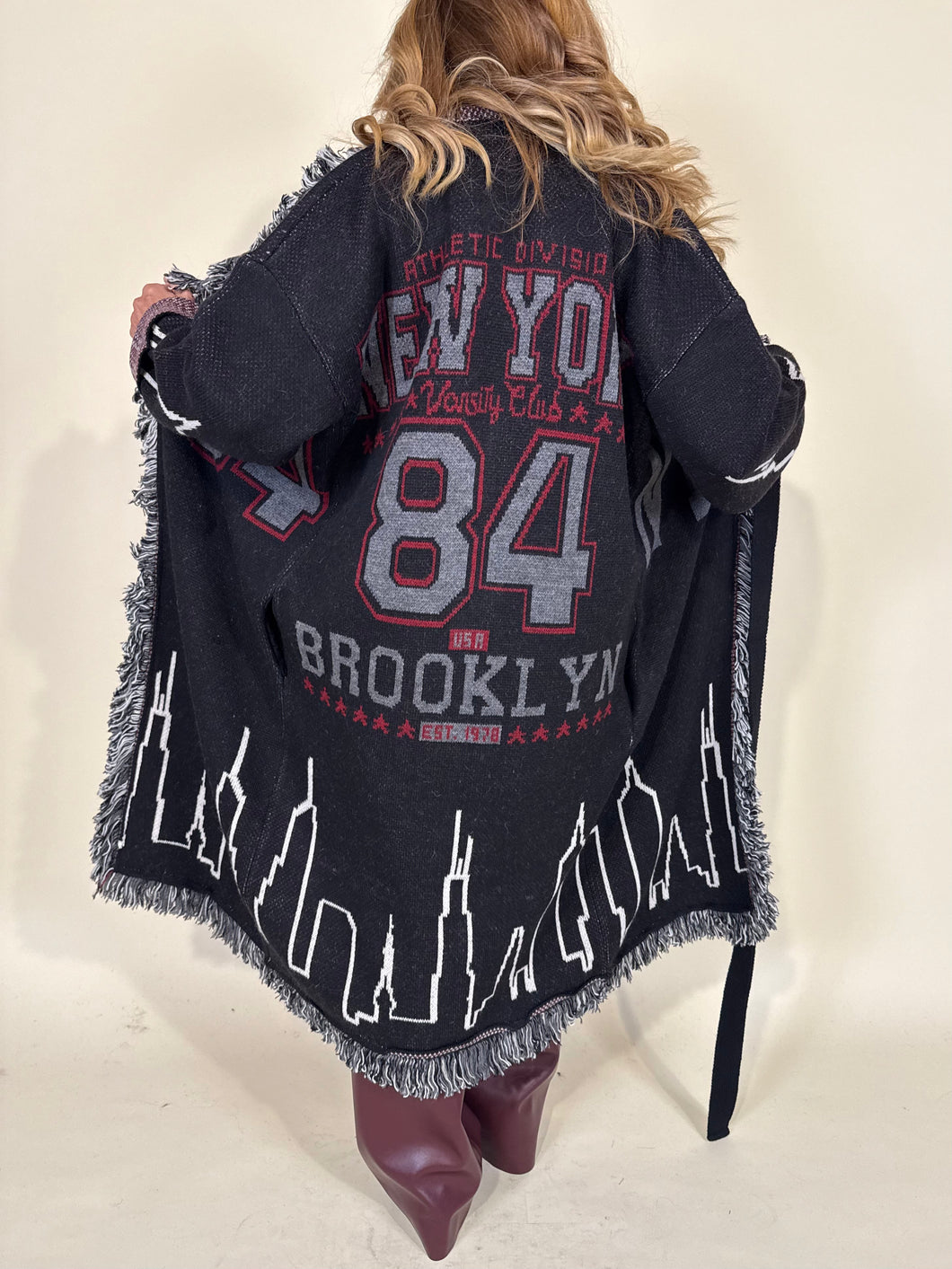 Cardigan New York 84