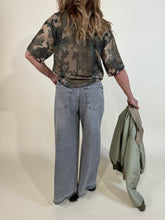 Load image into Gallery viewer, Denim Cecilia
