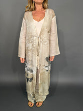 Carica l'immagine nel visualizzatore di Gallery, Kimono in fantasia
