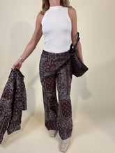 Load image into Gallery viewer, Pantalone Bandana

