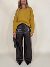 Load image into Gallery viewer, Pantalone Caffè | Ecopelle | Più colori
