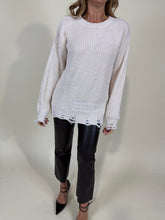 Carica l&#39;immagine nel visualizzatore di Gallery, Maglia Over Rotture | Più colori
