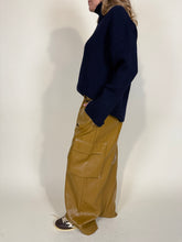 Carica l&#39;immagine nel visualizzatore di Gallery, Dolcevita Blue Nights | 100% lana
