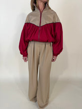 Carica l'immagine nel visualizzatore di Gallery, Bomber Caramel | Blu &amp; Red
