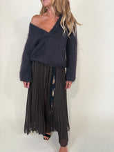 Carica l&#39;immagine nel visualizzatore di Gallery, Maglia Cioccolato | Mohair
