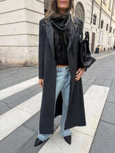 Load image into Gallery viewer, Cappotto Revers Ecopelle | Black
