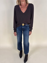 Load image into Gallery viewer, Maglia V in lana e cashmere | Più colori
