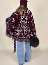 Load image into Gallery viewer, Cardigan Palme Lungo I Più colori
