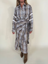 Load image into Gallery viewer, Camicia check 25

