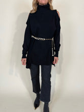 Carica l&#39;immagine nel visualizzatore di Gallery, Maxi Maglia Cut | Più colori
