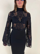 Load image into Gallery viewer, Camicia Grace con pizzo in più colori | Cotone
