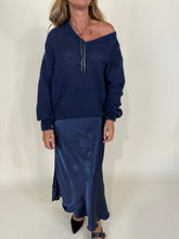 Carica l&#39;immagine nel visualizzatore di Gallery, Maglia V |  Mohair &amp; Lana

