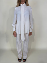Carica l&#39;immagine nel visualizzatore di Gallery, Camicia Ivory
