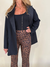 Carica l&#39;immagine nel visualizzatore di Gallery, Pantalone Leo | Leggings
