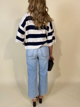 Carica l'immagine nel visualizzatore di Gallery, Maglia Riga | Svasata
