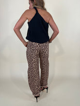 Carica l&#39;immagine nel visualizzatore di Gallery, Pantaloni Leopardati I Chiari
