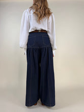 Load image into Gallery viewer, Panta gonna in dark denim
