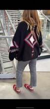 Load image into Gallery viewer, Cardigan Wally I PREORDINE

