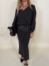 Carica l&#39;immagine nel visualizzatore di Gallery, Gonna Maglia | Lana &amp; Cashmere
