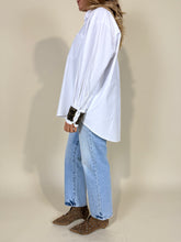 Carica l&#39;immagine nel visualizzatore di Gallery, Camicia Borchie | White
