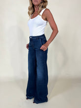 Load image into Gallery viewer, Jeans ELENA
