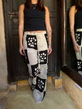 Carica l&#39;immagine nel visualizzatore di Gallery, Pantalone Bicolor | Crochet
