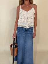 Carica l'immagine nel visualizzatore di Gallery, Top Pizzo &amp; Crochet.
