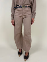 Load image into Gallery viewer, Pantalone egizio 2.0 + cintura sottile | Camel
