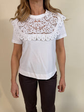 Load image into Gallery viewer, T-shirt Ricamo
