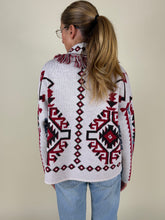 Load image into Gallery viewer, Cardigan sfrangiato Red | Lana e alpaca
