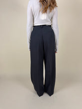 Load image into Gallery viewer, Pantalone Classy | Taglio maschile | Più colori
