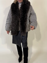 Load image into Gallery viewer, Bomber Tea | Ecopelliccia
