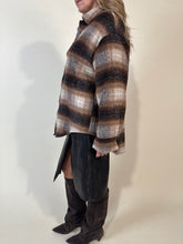 Carica l'immagine nel visualizzatore di Gallery, Giacchino Rainbow | Più colori
