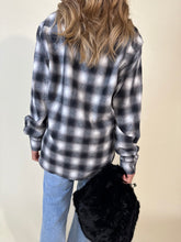 Carica l'immagine nel visualizzatore di Gallery, Camicia Tartan | Sartoriale | Più colori
