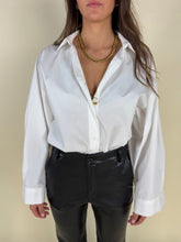 Carica l'immagine nel visualizzatore di Gallery, Camicia maxi manica | Bianco gesso in 100% cotone
