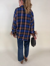 Load image into Gallery viewer, Camicia con piuma polso | Quadri blu
