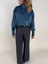 Load image into Gallery viewer, Camicia effetto Jeans | 100% viscosa
