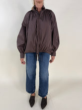 Load image into Gallery viewer, Camicia balloon a righe | Cotone

