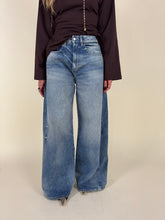 Carica l'immagine nel visualizzatore di Gallery, Denim Cami | Over Balloon
