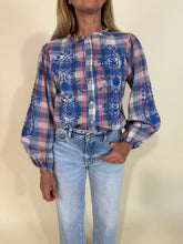 Load image into Gallery viewer, Camicia Quadretti | Ricami
