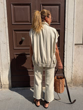 Carica l'immagine nel visualizzatore di Gallery, Gilet Ines | Desert Wash.
