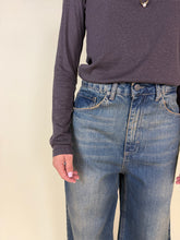 Load image into Gallery viewer, Denim blu con Risvolto
