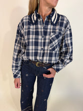 Carica l'immagine nel visualizzatore di Gallery, Camicia Check &amp; Crochet | Blue
