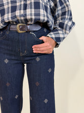 Carica l'immagine nel visualizzatore di Gallery, Denim Blue | Ricami
