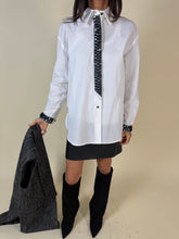 Carica l'immagine nel visualizzatore di Gallery, Camicia White | Paillettes Black
