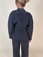 Carica l'immagine nel visualizzatore di Gallery, Cappotto corto con cristalli | Wool
